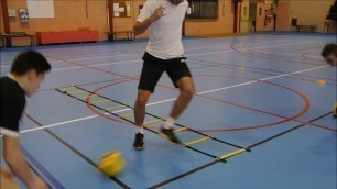 '45 situations de travail sur échelle de rythme ladder drills   Football'