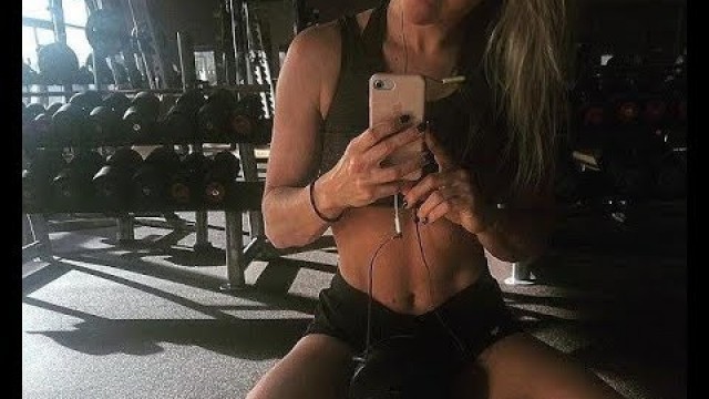 'Chloe Madeley flaunts her enviable figure at the gym'