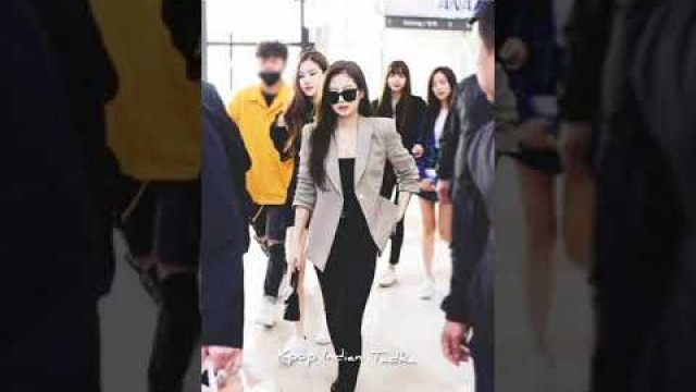 'Blackpink Jennie Airport Fashion ||Whatsapp Status'