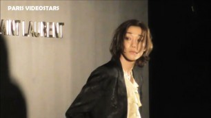 'LØREN 로렌 ( friend of Blackpink ) @ Paris Fashion Week 1 march 2022 show Yves Saint Laurent - Loren'