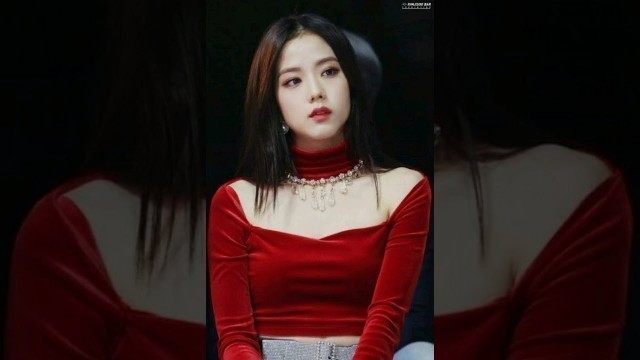 'blackpink jisoo stylish dress collection'