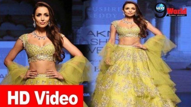 'HOT!! Malaika Arora Sexiest Walk At Lakme Fashion Week 2018 | Day 04 | Anushree Reddy | HD Video'