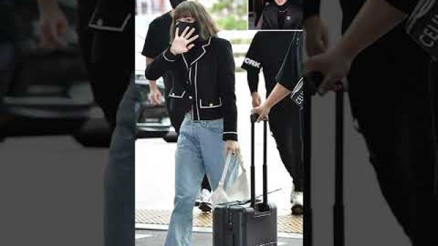 'LISA BLACKPINK - Best Airport Fashion of 2021 #shorts'