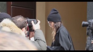 'Real Paparazzi #25 Kendall Jenner importunata dai fotografi'