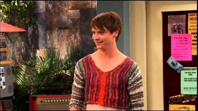 'Austin & Ally | \"Fashion Shows & First Impressions\" Sneak Peek'