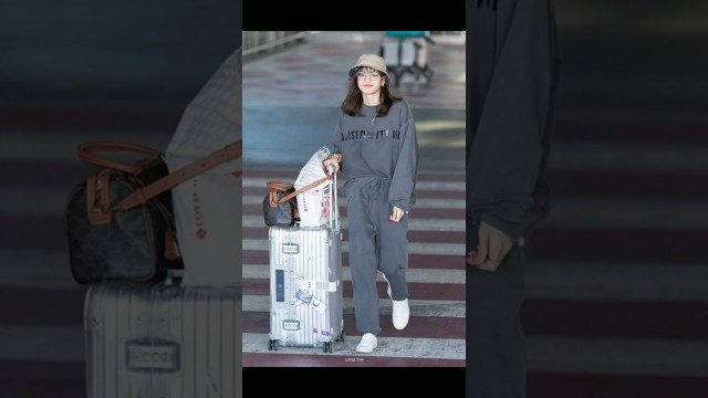 'blackpink Airport fashion #blackpink #kpop #pinkvenom #lisa #jennie #jisoo #rosé #shorts #bts'