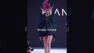 'Futuristic fashion #rinaldyyunardi #hautecouture #futuristicfashion #archivefashion'