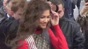 'ZENDAYA COLEMAN @ Paris 9 march 2016 Fashion Week show Louis Vuitton - mars'