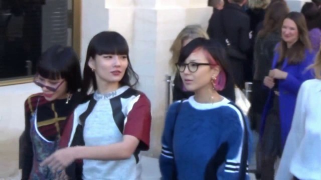 'YJY Yuki Young Juvenile Youth ゆう姫 @ Paris Fashion Week 5 october 2016 show Louis Vuitton #PFW'