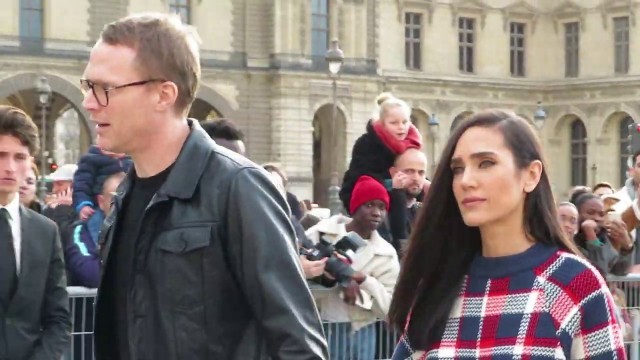 'PAUL BETTANY + JENNIFER CONNELLY ATTENDING LOUIS VUITTON FASHION SHOW IN PARIS 2019.03.05'