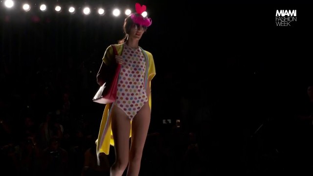 'Miami Fashion Week - Agatha Ruiz de la Prada 2018 Resort Collection'