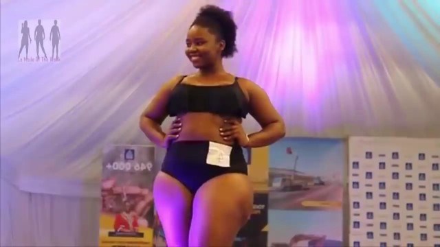 'La Mode Of The Week 2018 / Ladies Fashion Plus Size Bikini / Big Size Women Fashion Show .'