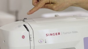 'SINGER® FASHION MATE™ 5560 Intro + Tour of the Machine'