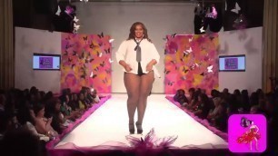 'Ice Cream Lady - Plus Size Fashion At New York Runway Show'