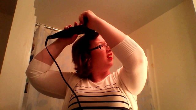 'Conair Curl Secret Review & Demo on Short Hair'