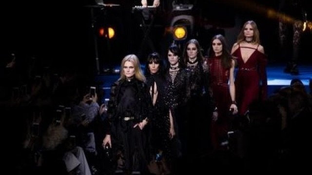 'ELIE SAAB Ready-to-Wear Autumn Winter 2016-17 Fashion Show'