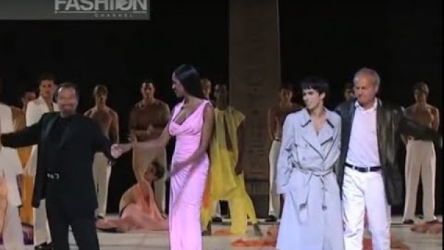 'GIANNI VERSACE Spring Summer 1998 Menswear Milan - Fashion Channel'