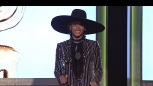 '2016 CFDA Fashion Awards: Beyoncé Receives Fashion Icon Award'