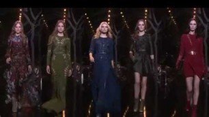 'Elie Saab RTW FW 2015 - 2016 - Paris Fashion Week'