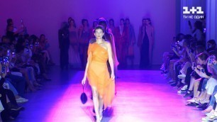 'Оксамитовий сезон на Ukrainian Fashion Week'