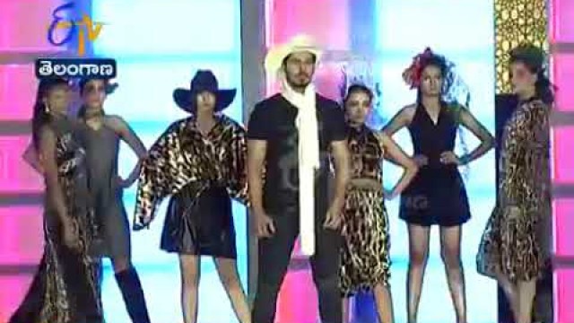 'Fashion Show Attracted People in FTV Fashion Calendar Inauguration Event | Hyderabad'