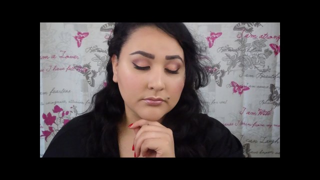 'How to contour and highlight| Carli Bybel Palette Makeup Look'