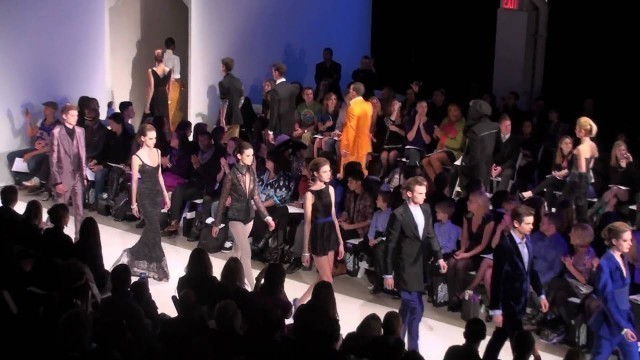 'MALAN BRETON - FALL 2010  - Finale Walk with Countess LuAnn Lessepes'