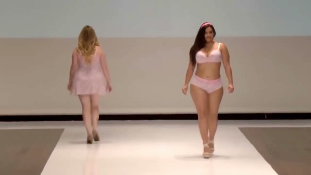 'Bikini Girls  Ramp Walk.  Plus Size Lingerie Fashion Collection | Fashion Week Plus Size Summer 2021'