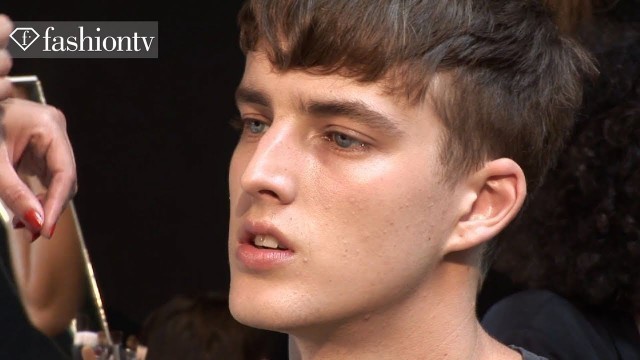 'Burberry Backstage - Milan Men\'s Fashion Week Spring 2012 | FashionTV - FTV.com'