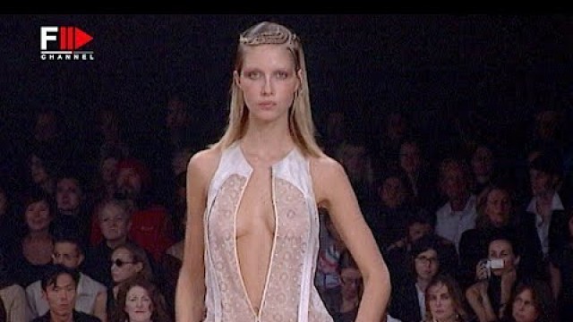 'STELLA MCCARTNEY Spring 2002 Paris  - Fashion Channel'