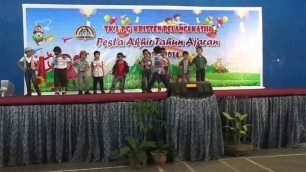 'Kindergarten Fashion Show'