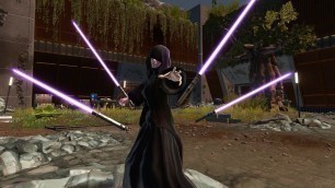 'SWTOR: Darth Traya\'s Floating Lightsaber Trick! (Tip for cool screenshots!)'